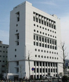 Installation of Earthquake Resistant Walls on an existing building