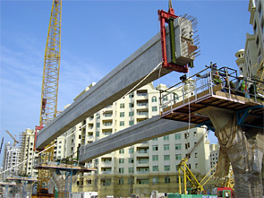 Erection of girders, Dubai