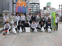 ボランティア活動（当社施工の４橋と周辺歩道及び公園の美化活動）