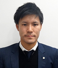 川上　裕佳